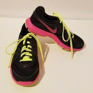 Nike Revolution 2 Wm's Running Athletic Shoes Sz 5